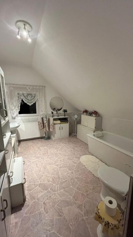 Haus Luise Monteure Apartment Delmenhorst Bagian luar foto