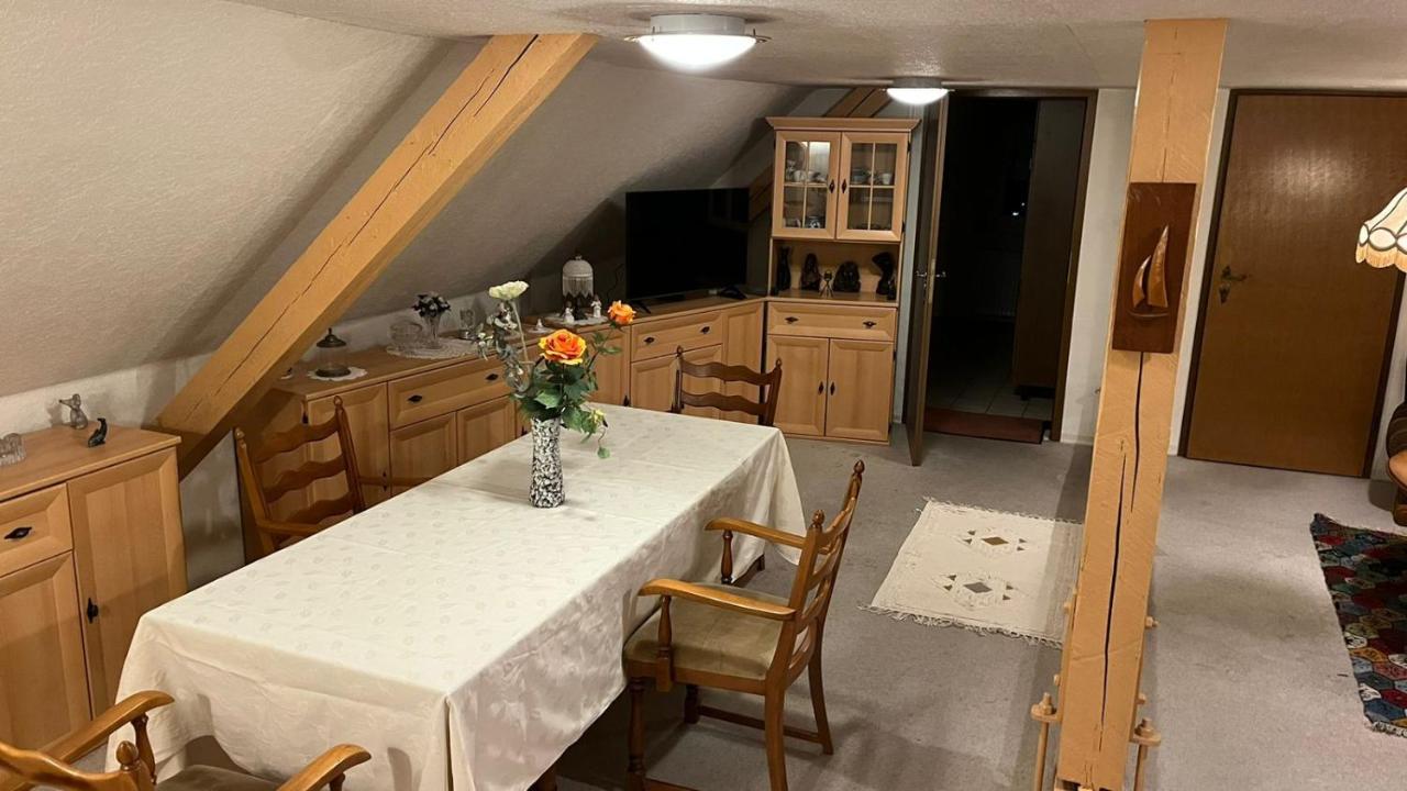 Haus Luise Monteure Apartment Delmenhorst Bagian luar foto